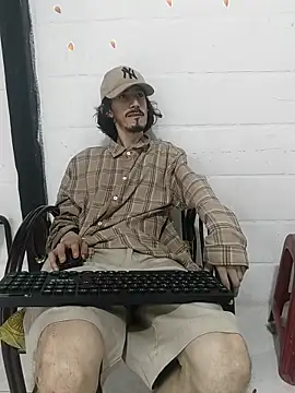 sk8-boy online show from 04/24/26, 01:24
