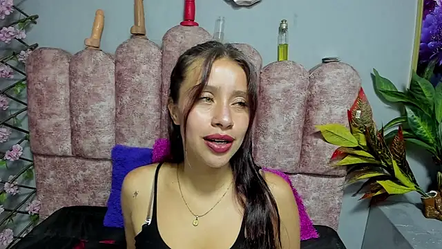 Snapshot of cloyks chatting on 03/03/26, 02:18 cloyks online show from 03/03/26, 02:18