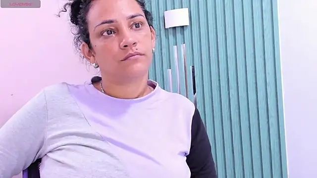 Snapshot of Bianca_slut1 chatting on 03/09/26, 11:47 Bianca slut1 online show from 03/09/26, 11:47