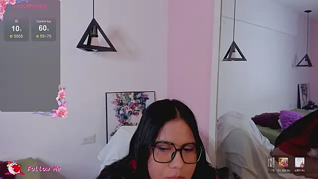 Snapshot of Briana_Goldd chatting on 05/02/26, 03:11 Briana Goldd online show from 05/02/26, 03:11