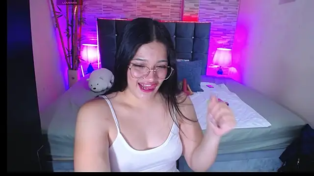 Valeri hot22 online show from 05/09/26, 08:47