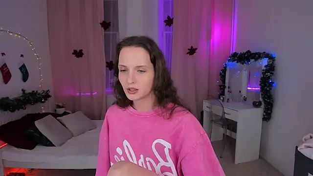 Ariadna Shy online show from 12/31/24, 12:04