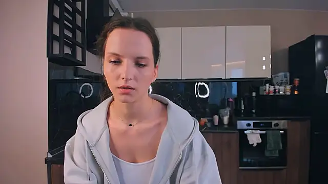 Snapshot of Ariadna_Shy chatting on 03/03/26, 02:34 Ariadna Shy online show from 03/03/26, 02:34