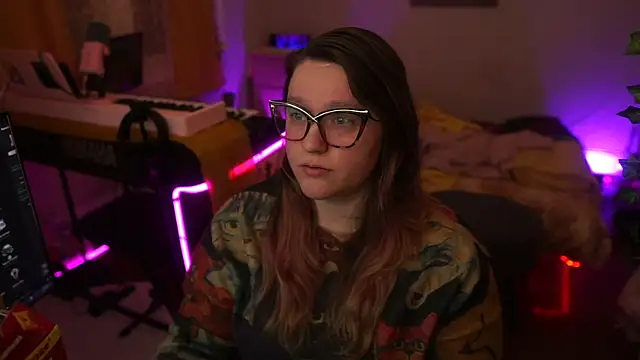 Snapshot of FireproofCuriousiteaze chatting on 03/22/26, 04:27 FireproofCuriousiteaze online show from 03/22/26, 04:27