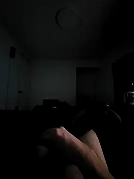 Snapshot of thegoat403 chatting on 12/18/25, 07:36 thegoat403 online show from 12/18/25, 07:36