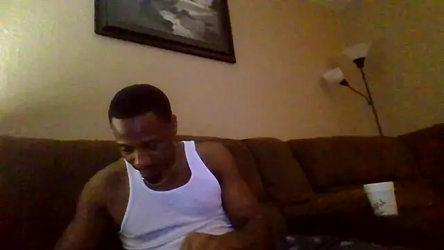 Snapshot of KingDes55 chatting on 04/26/26, 02:53 KingDes55 online show from 04/26/26, 02:53