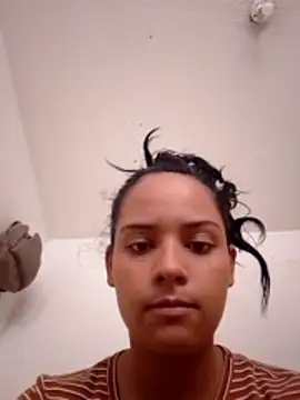 DulceTentacion12 online show from 12/17/25, 02:34