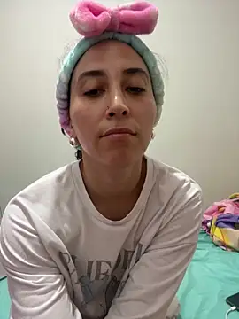 LatinDoll8 online show from 05/20/26, 12:28