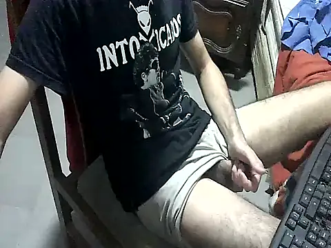 Snapshot of Franalbera chatting on 03/22/26, 10:07 Franalbera online show from 03/22/26, 10:07