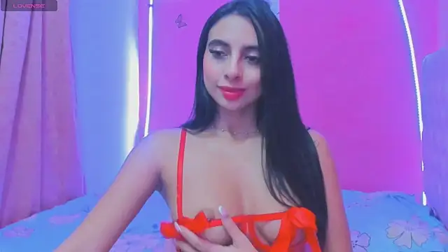 Snapshot of Selenevosse_ chatting on 12/22/25, 03:58 Selenevosse online show from 12/22/25, 03:58