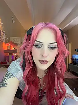 Snapshot of itscleomoon chatting on 03/05/26, 09:33 itscleomoon online show from 03/05/26, 09:33