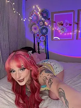 Snapshot of itscleomoon chatting on 03/08/26, 04:38 itscleomoon online show from 03/08/26, 04:38