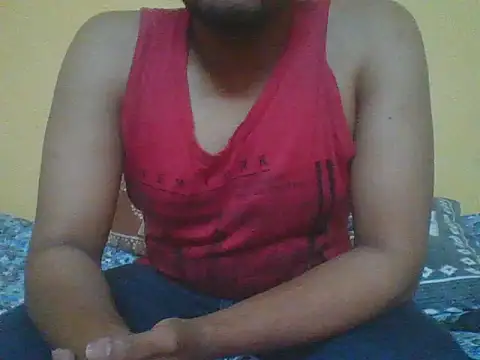 Snapshot of LUSTBOY4321 chatting on 01/06/26, 04:49 LUSTBOY4321 online show from 01/06/26, 04:49