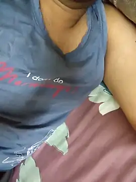 Snapshot of LUSTBOY4321 chatting on 02/27/26, 06:41 LUSTBOY4321 online show from 02/27/26, 06:41