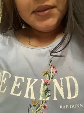 missmisha01 online show from 05/23/26, 05:56
