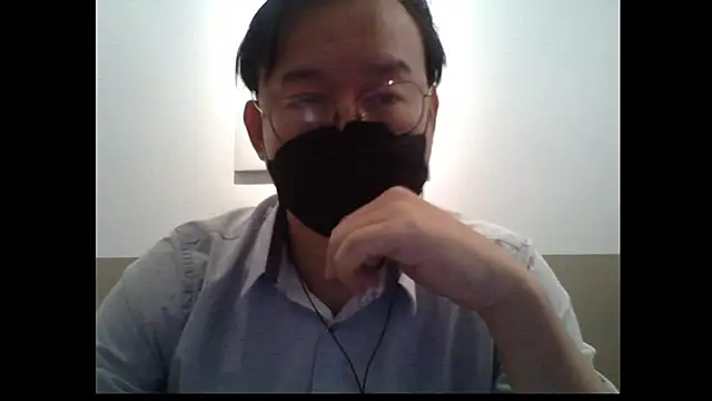 Snapshot of littlegoddyboy chatting on 02/03/26, 04:21 littlegoddyboy online show from 02/03/26, 04:21