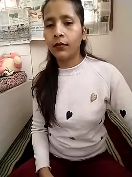 21PG-GIRL online show from 12/19/25, 09:38