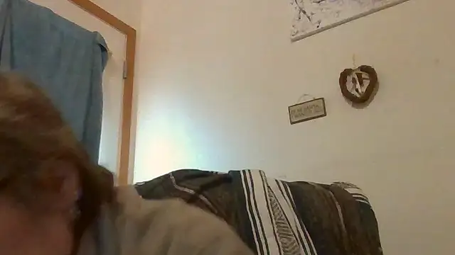 becky1111 online show from 05/04/26, 02:24