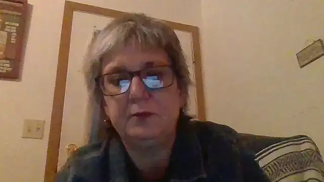 becky1111 online show from 05/07/26, 04:29