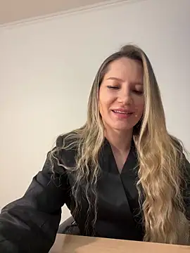 Snapshot of 1Moonlight1 chatting on 04/07/26, 06:08 1Moonlight1 online show from 04/07/26, 06:08