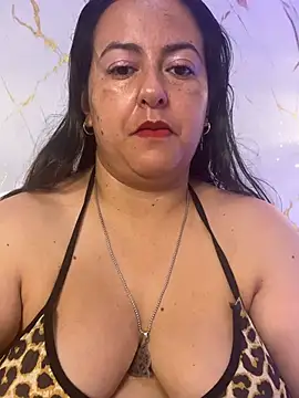 evelyn harpeery online show from 06/03/26, 10:40
