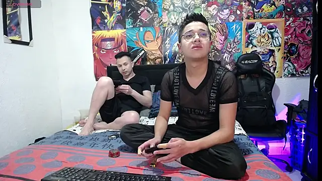 Snapshot of Golden_Boysx chatting on 12/19/25, 12:06 Golden Boysx online show from 12/19/25, 12:06