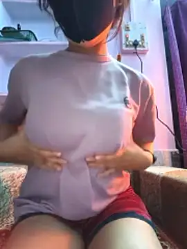 Snapshot of kinsu4763 chatting on 01/10/26, 03:19 kinsu4763 online show from 01/10/26, 03:19