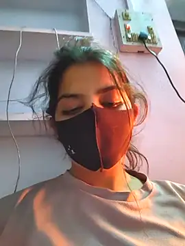 Snapshot of kinsu4763 chatting on 01/12/26, 04:34 kinsu4763 online show from 01/12/26, 04:34