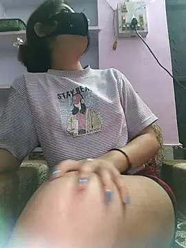 Snapshot of kinsu4763 chatting on 02/16/26, 03:30 kinsu4763 online show from 02/16/26, 03:30