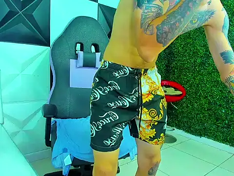Boy tatto77 online show from 06/09/26, 12:17
