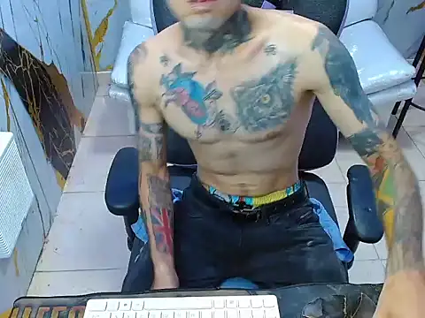 Boy tatto77 online show from 06/10/26, 12:04