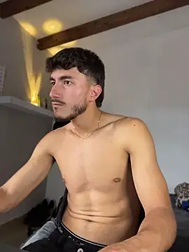 LIAM COLT online show from 04/29/26, 07:42
