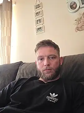 yandy p90 online show from 05/18/26, 05:52