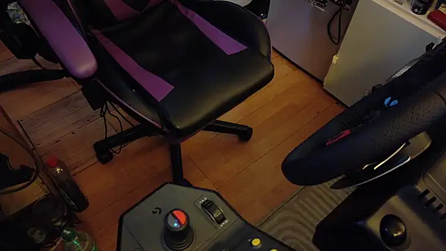 Gay-Versaut online show from 05/18/26, 07:09