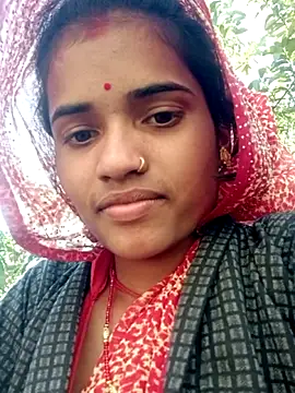 Pooja Singh78 online show from 12/18/25, 07:25