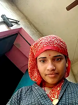 Pooja Singh78 online show from 12/19/25, 04:52