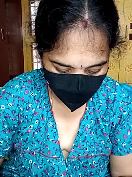 Snapshot of maduri__ chatting on 02/25/26, 02:32 maduri online show from 02/25/26, 02:32