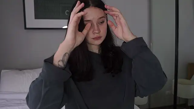 Snapshot of bonjour_nihao_hello chatting on 03/09/26, 04:05 bonjour nihao hello online show from 03/09/26, 04:05