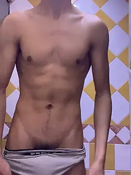 Snapshot of MoroccanGuy chatting on 01/14/26, 06:24 MoroccanGuy online show from 01/14/26, 06:24