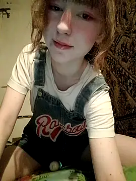 Yoonhee ki online show from 06/20/26, 12:36