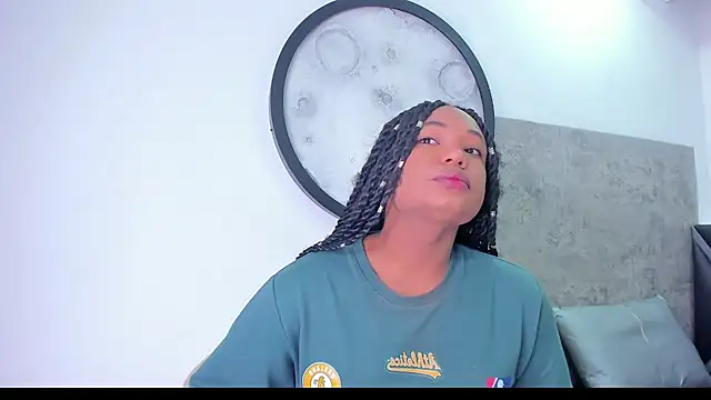 Snapshot of Harmony-01 chatting on 02/17/26, 07:31 Harmony-01 online show from 02/17/26, 07:31