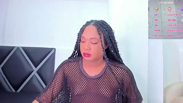 Snapshot of Harmony-01 chatting on 03/06/26, 07:43 Harmony-01 online show from 03/06/26, 07:43