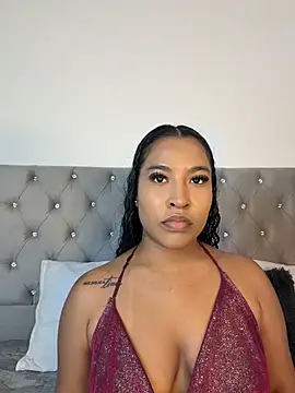 izzybelmonth12 online show from 03/14/26, 08:25