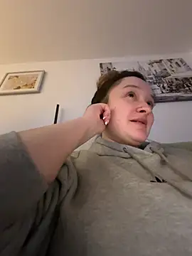 Snapshot of LilyLuck_ chatting on 03/13/26, 06:14 LilyLuck online show from 03/13/26, 06:14