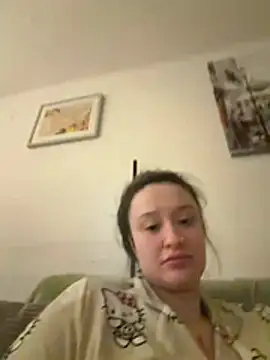 Snapshot of LilyLuck_ chatting on 03/15/26, 07:09 LilyLuck online show from 03/15/26, 07:09