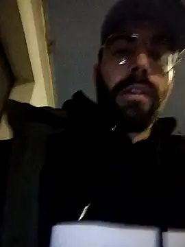 Snapshot of locuritasiempre chatting on 03/21/26, 05:23 locuritasiempre online show from 03/21/26, 05:23