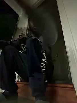 Snapshot of Cantgetenough0069 chatting on 02/26/26, 09:25 Cantgetenough0069 online show from 02/26/26, 09:25