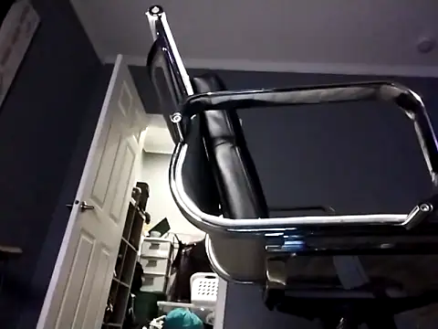 Snapshot of Cantgetenough0069 chatting on 03/01/26, 09:22 Cantgetenough0069 online show from 03/01/26, 09:22