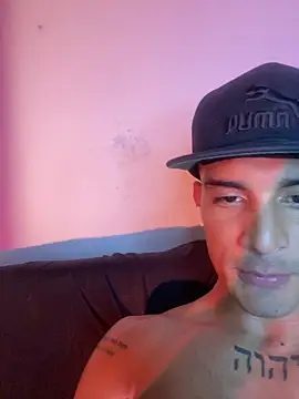 Snapshot of Maicol_xxxx chatting on 02/20/26, 06:26 Maicol xxxx online show from 02/20/26, 06:26