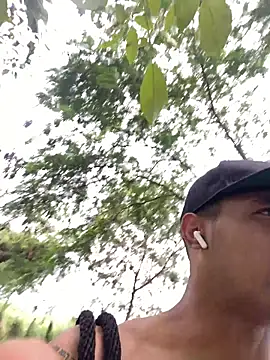 Snapshot of Maicol_xxxx chatting on 02/21/26, 03:24 Maicol xxxx online show from 02/21/26, 03:24